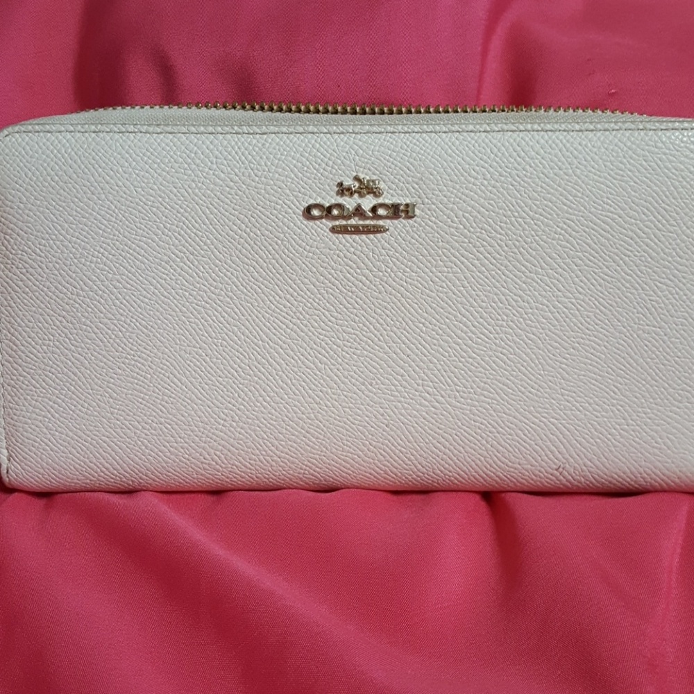 Coach wallet